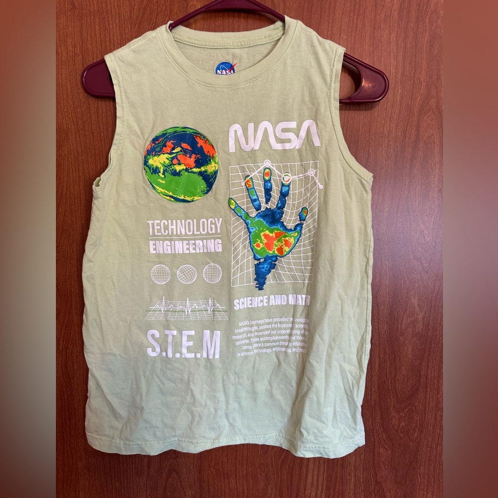 Graphic STEM Tank Top - Olive